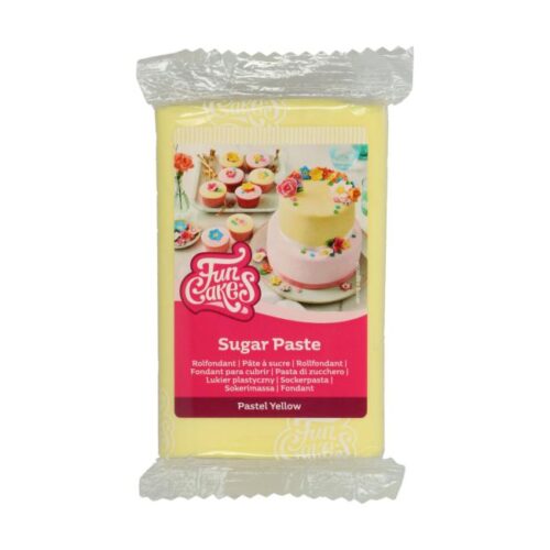 FunCakes Sugar Paste in Pastellgelb (250 g) – Rollfondant zum Überziehen und Dekorieren von Torten und Cupcakes, Verpackung mit Produktbild.