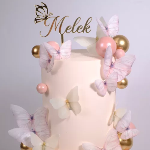 Eleganter personalisierter Cake Topper mit Schmetterlingen und Bubbles in Blush, Roségold und Gold – ideal für Hochzeitstorten oder besondere Anlässe