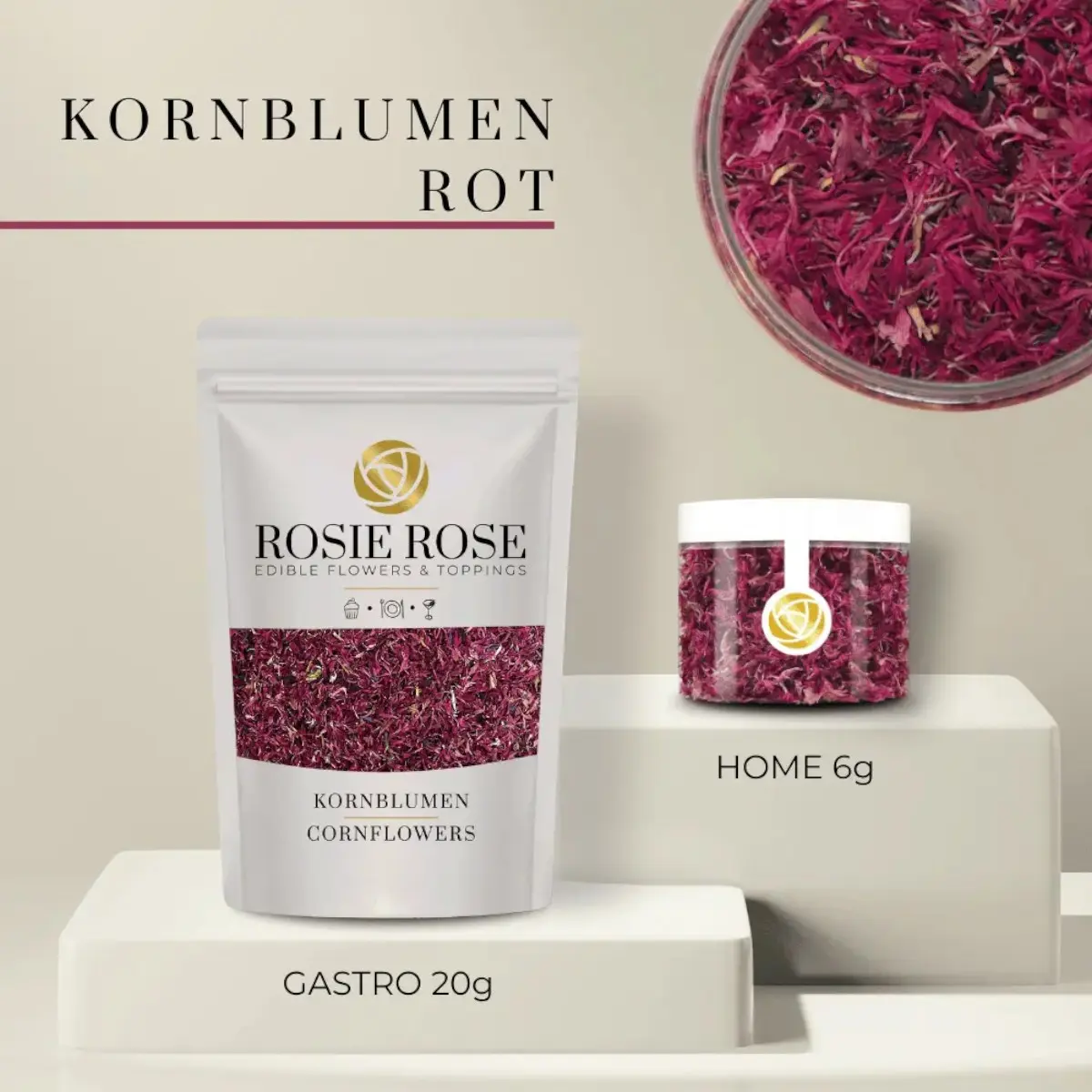 Rote Kornblumenblüten von Rosie Rose im weißen 20-g-Beutel und in einer transparenten 6-g-Dose, daneben eine Nahaufnahme der Blüten.